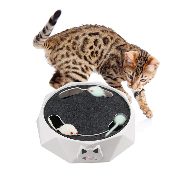 Crazy Mouse Chasing Cat Scratcher Toy Mainan Kucing Listrik Dengan Tikus Berlari 712g