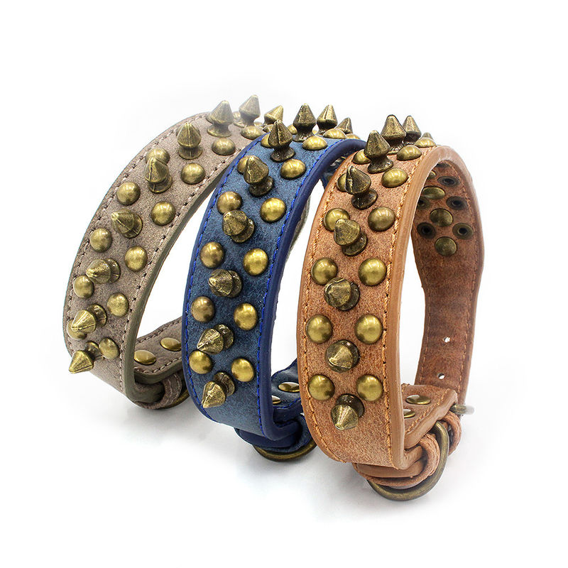 Profesional Personalized Retro Sofa Kulit PU Padat Tahan Lama Rivet Gentility Kerah anjing pria