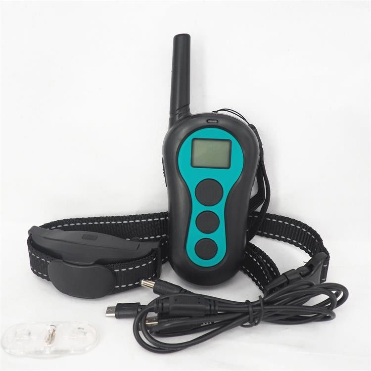 Produk Pelatihan Hewan Peliharaan Isi Ulang Tahan Air Remote Control Electric Shock Collar Untuk Anjing
