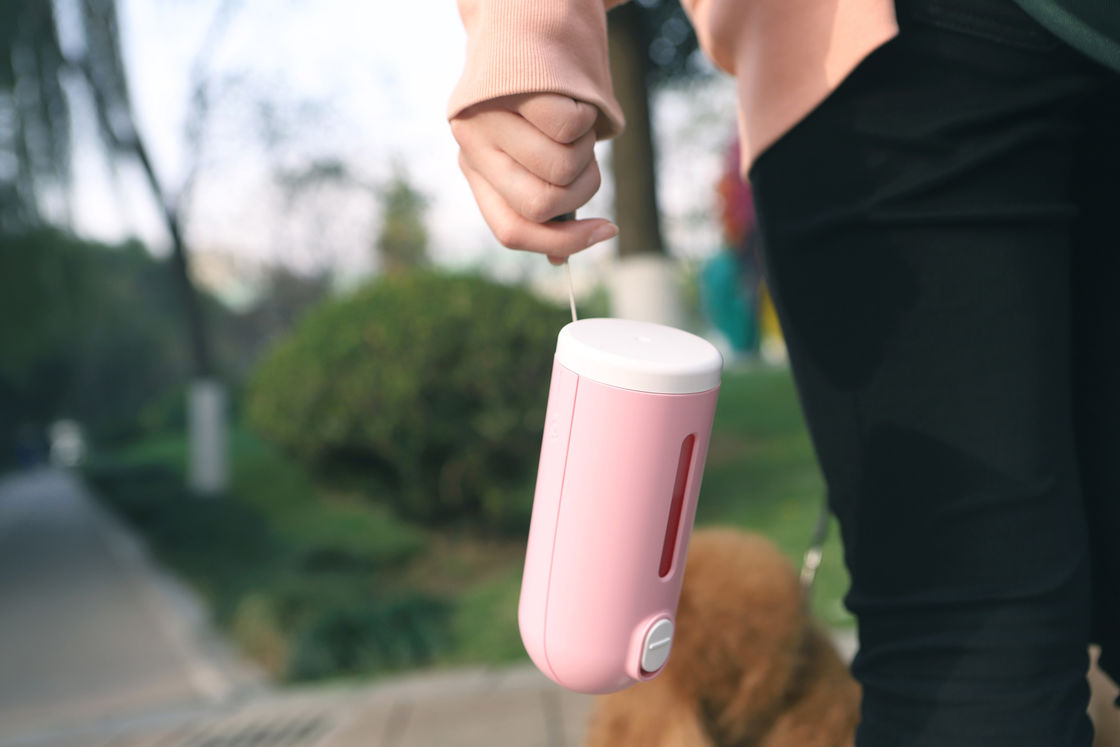 Dispenser Botol Air Anjing Lipat Merah Muda Anjing Kecil Mini Ketel Hewan Peliharaan Portabel